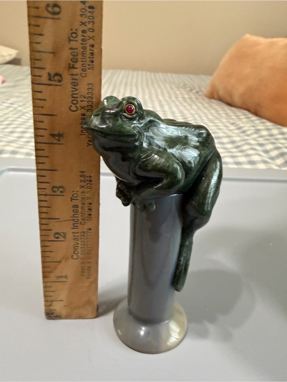 Carved Jade Frog Figurine on Agate Pedestal
